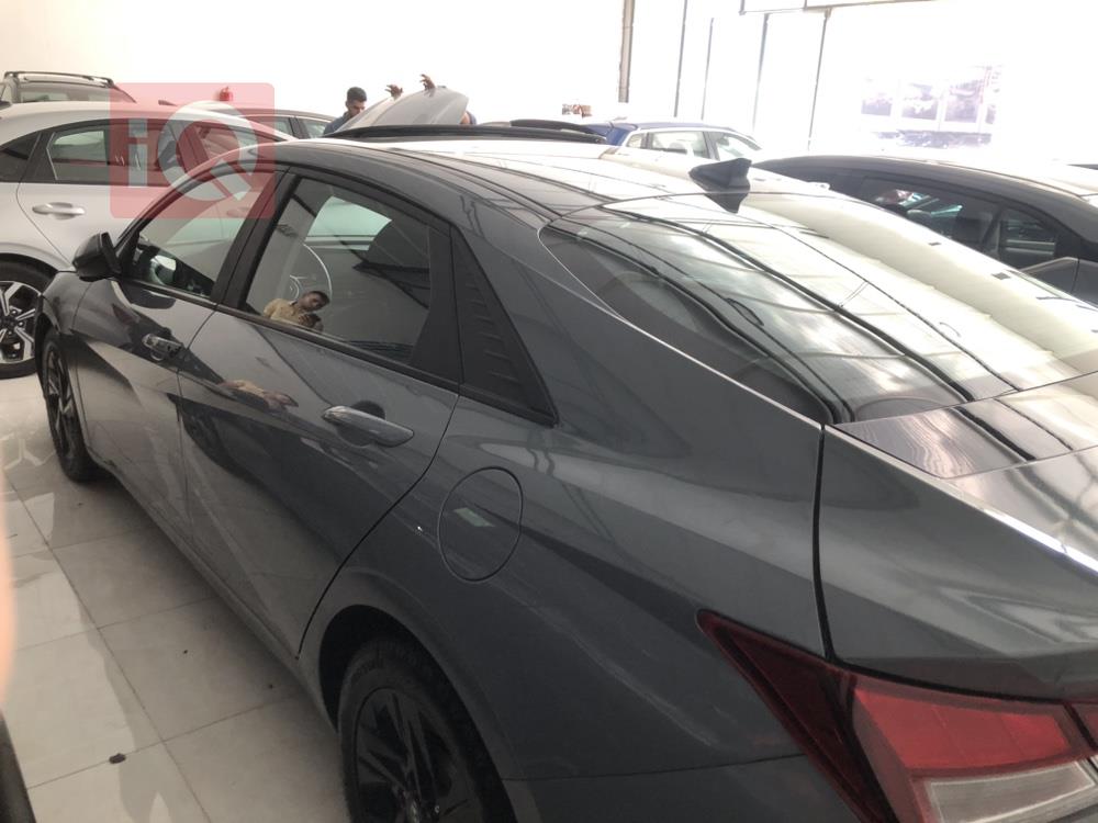 هیوندای ئەلەنترا